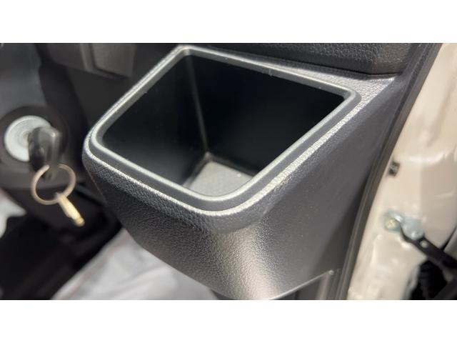 ハイゼットカーゴDXダイハツ認定中古車lCVTlキーレスエントリーlコーナーセンサーlスマートアシストlABSlエアバッグlマニュアルエアコンlパワーウィンドウlリアスモークガラスlAMラジオl保証/整備付(茨城県)の中古車