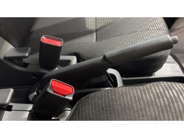 ハイゼットカーゴDXダイハツ認定中古車lCVTlキーレスエントリーlコーナーセンサーlスマートアシストlABSlエアバッグlマニュアルエアコンlパワーウィンドウlリアスモークガラスlAMラジオl保証/整備付(茨城県)の中古車