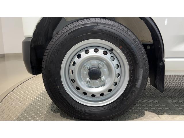 ハイゼットカーゴDXダイハツ認定中古車lCVTlキーレスエントリーlコーナーセンサーlスマートアシストlABSlエアバッグlマニュアルエアコンlパワーウィンドウlリアスモークガラスlAMラジオl保証/整備付(茨城県)の中古車