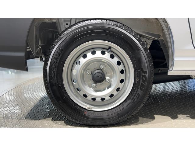 ハイゼットカーゴDXダイハツ認定中古車lCVTlキーレスエントリーlコーナーセンサーlスマートアシストlABSlエアバッグlマニュアルエアコンlパワーウィンドウlリアスモークガラスlAMラジオl保証/整備付(茨城県)の中古車