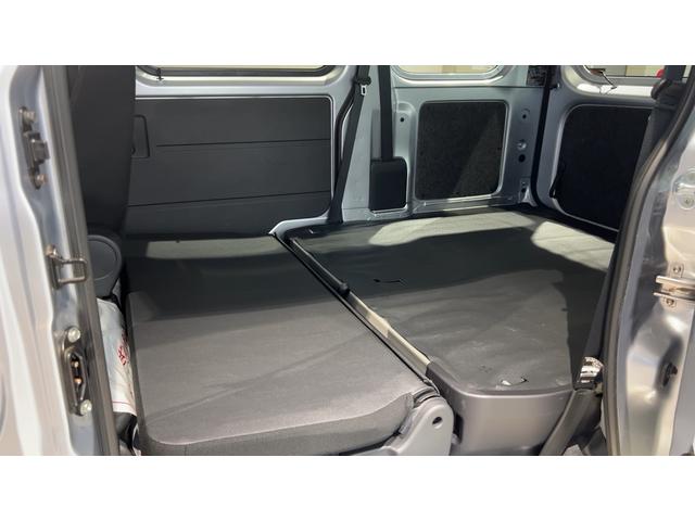 ハイゼットカーゴDXダイハツ認定中古車lCVTlキーレスエントリーlコーナーセンサーlスマートアシストlABSlエアバッグlマニュアルエアコンlパワーウィンドウlリアスモークガラスlAMラジオl保証/整備付(茨城県)の中古車