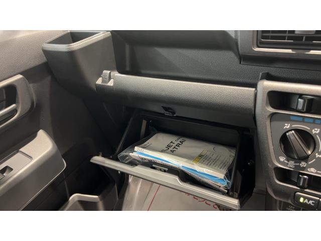 ハイゼットカーゴDXダイハツ認定中古車lCVTlキーレスエントリーlコーナーセンサーlスマートアシストlABSlエアバッグlマニュアルエアコンlパワーウィンドウlリアスモークガラスlAMラジオl保証/整備付(茨城県)の中古車