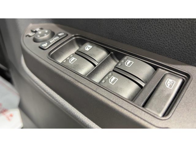 タントカスタムXリミテッドダイハツ認定中古車lCVTlクルーズコントロールlETCl両側電動スライドドアl電動パーキングブレーキlLEDヘッドライトlシートヒーターlコーナーセンサーlスマートアシストlキーフリーl保証/整備付(茨城県)の中古車
