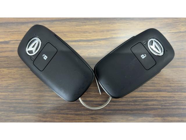 タフト 中古車 Ｇ　クロムベンチャーダイハツ認定中古車ｌＣＶＴｌ電動パーキングブレーキｌクルーズコントロールｌシートヒーターｌＬＥＤヘッドライトｌキーフリーシステムｌオートエアコンｌコーナーセンサーｌスマートアシストｌ保証／整備付