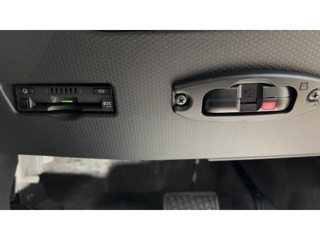 タントカスタムRSダイハツ認定中古車l4WDlCVTlターボl純正ナビlバックカメラlドラレコlETCl革ハンドルl両側電動スライドドアlコーナーセンサーlシートヒーターlスマートアシストl保証/整備付(茨城県)の中古車