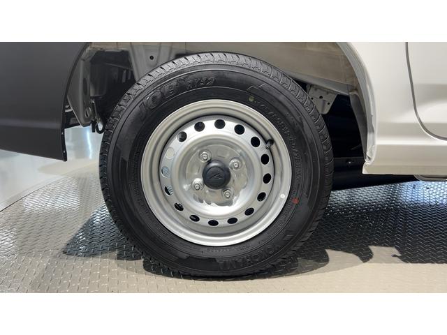 ハイゼットカーゴDXダイハツ認定中古車lCVTlキーレスエントリーlコーナーセンサーlスマートアシストlABSlエアバッグlマニュアルエアコンlパワーウィンドウlリアスモークガラスlAMラジオl保証/整備付(茨城県)の中古車