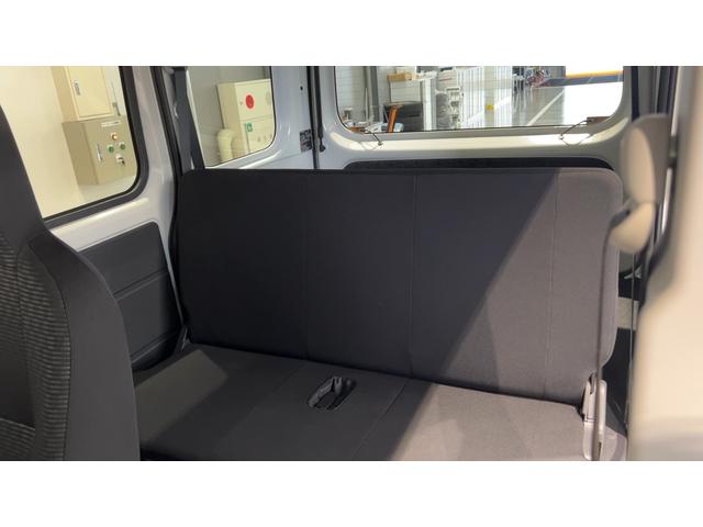 ハイゼットカーゴDXダイハツ認定中古車lCVTlキーレスエントリーlコーナーセンサーlスマートアシストlABSlエアバッグlマニュアルエアコンlパワーウィンドウlリアスモークガラスlAMラジオl保証/整備付(茨城県)の中古車