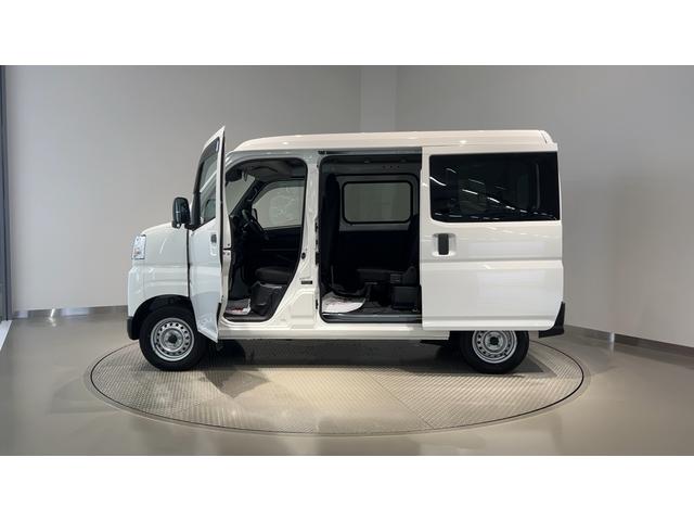 ハイゼットカーゴDXダイハツ認定中古車lCVTlキーレスエントリーlコーナーセンサーlスマートアシストlABSlエアバッグlマニュアルエアコンlパワーウィンドウlリアスモークガラスlAMラジオl保証/整備付(茨城県)の中古車