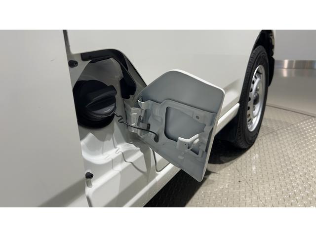 ハイゼットカーゴDXダイハツ認定中古車lCVTlキーレスエントリーlコーナーセンサーlスマートアシストlABSlエアバッグlマニュアルエアコンlパワーウィンドウlリアスモークガラスlAMラジオl保証/整備付(茨城県)の中古車