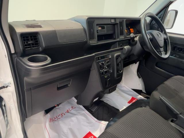 ハイゼットカーゴデラックスＳＡIIIダイハツ認定中古車ｌＣＶＴｌキーレスエントリーｌコーナーセンサーｌスマートアシストｌＡＢＳｌエアバッグｌマニュアルエアコンｌパワーウィンドウｌＡＭラジオｌ保証／整備付（茨城県）の中古車