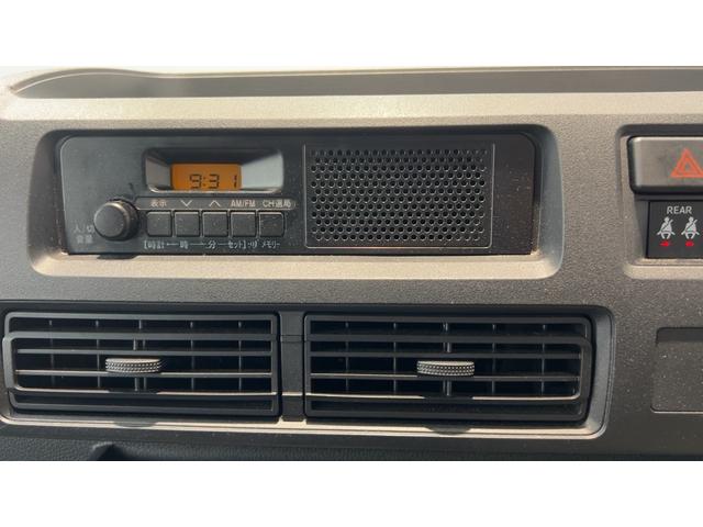 ハイゼットカーゴDXダイハツ認定中古車lCVTlキーレスエントリーlコーナーセンサーlスマートアシストlABSlエアバッグlマニュアルエアコンlパワーウィンドウlリアスモークガラスlAMラジオl保証/整備付(茨城県)の中古車