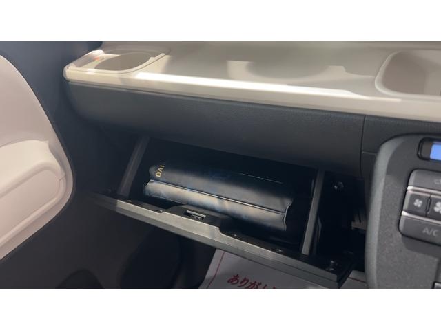 ムーヴキャンバスストライプスＧダイハツ認定中古車ｌＣＶＴｌ両側電動スライドドアｌ電動パーキングブレーキｌＬＥＤヘッドライトｌフォグランプｌシートヒーターｌオートエアコンｌキーフリーシステムｌスマートアシストｌ保証／整備付（茨城県）の中古車