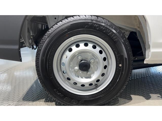ハイゼットカーゴDXダイハツ認定中古車lCVTlキーレスエントリーlコーナーセンサーlスマートアシストlABSlエアバッグlマニュアルエアコンlパワーウィンドウlリアスモークガラスlAMラジオl保証/整備付(茨城県)の中古車