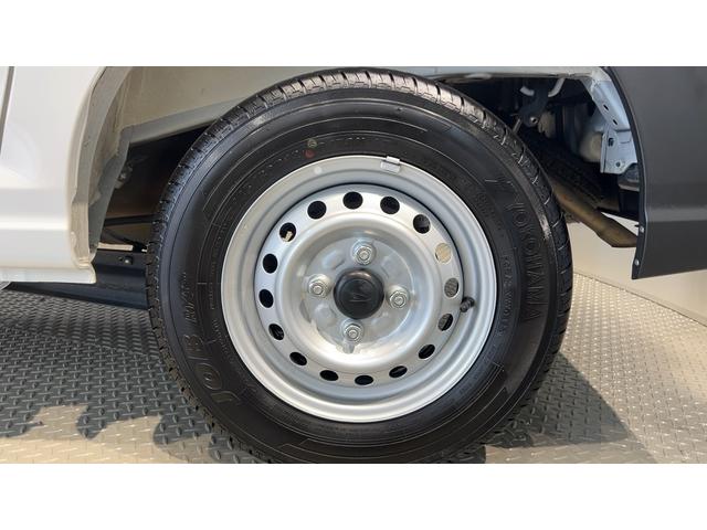 ハイゼットカーゴDXダイハツ認定中古車lCVTlキーレスエントリーlコーナーセンサーlスマートアシストlABSlエアバッグlマニュアルエアコンlパワーウィンドウlリアスモークガラスlAMラジオl保証/整備付(茨城県)の中古車