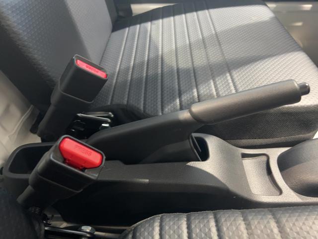 ハイゼットトラックスタンダードダイハツ認定中古車ｌＣＶＴｌ４ＷＤｌＡＢＳｌエアバッグｌエアコンｌパワーステアリングｌカーラジオｌコーナーセンサーｌスマートアシストｌ横滑り防止機能ｌ駆動力確保機能ｌアイドリングストップｌ保証／整備付（茨城県）の中古車