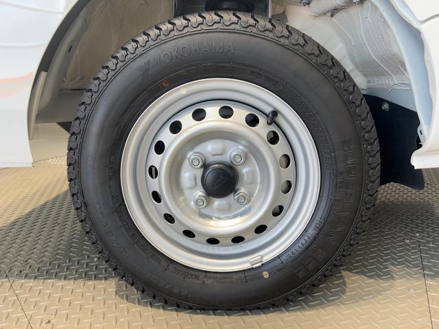 ハイゼットトラックジャンボエクストラダイハツ認定中古車ｌＣＶＴｌ４ＷＤｌパワーウィンドウｌアイドリングストップｌ横滑り防止機能ｌ駆動力確保機能ｌ電動格納ドアミラーｌ荷台ライトｌエアコンｌコーナーセンサーｌスマートアシストｌ保証／整備付（茨城県）の中古車