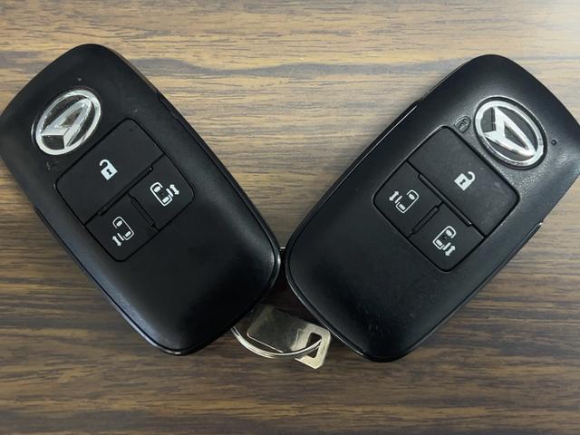 トールカスタムＧダイハツ認定中古車ｌナビｌドラレコｌＥＴＣｌバックカメラｌＬＥＤヘッドライトｌ両側電動スライドドアｌコーナーセンサーｌキーフリーシステムｌプッシュボタンスタートｌスマートアシストｌ保証／整備付（茨城県）の中古車