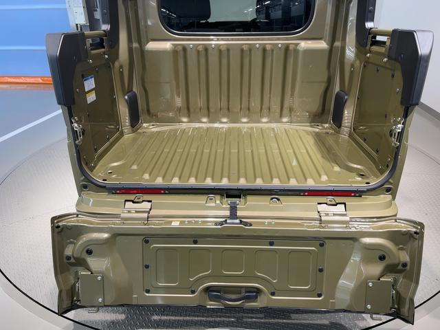 ハイゼットカーゴデッキバンＧダイハツ認定中古車ｌ４ＷＤｌＣＶＴｌキーレスｌコーナーセンサーｌスマートアシストｌＡＢＳｌ２ＷＤｌエアバッグｌエアコンｌパワーウィンドウｌリアスライドドア・リアウィンドスモークガラスｌ保証／整備付（茨城県）の中古車