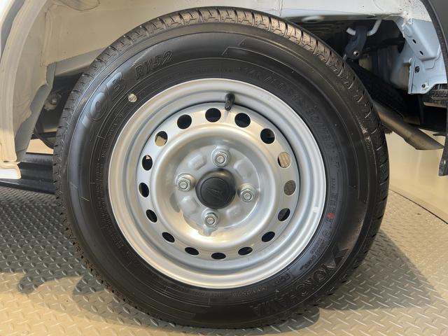 ハイゼットカーゴDXダイハツ認定中古車lCVTlキーレスエントリーlコーナーセンサーlスマートアシストlABSlエアバッグlマニュアルエアコンlパワーウィンドウlリアスモークガラスlAMラジオl保証/整備付(茨城県)の中古車
