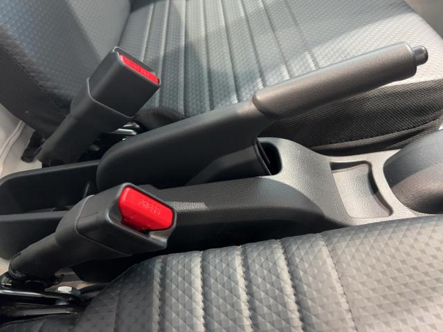 ハイゼットトラックスタンダード 農用スペシャルダイハツ認定中古車lCVTl4WDlHi−Low切り替えlカーラジオlABSl荷台ライトlエアバッグlエアコンlコーナーセンサーlスマートアシストl横滑り防止機能l駆動力確保機能l保証/整備付(茨城県)の中古車
