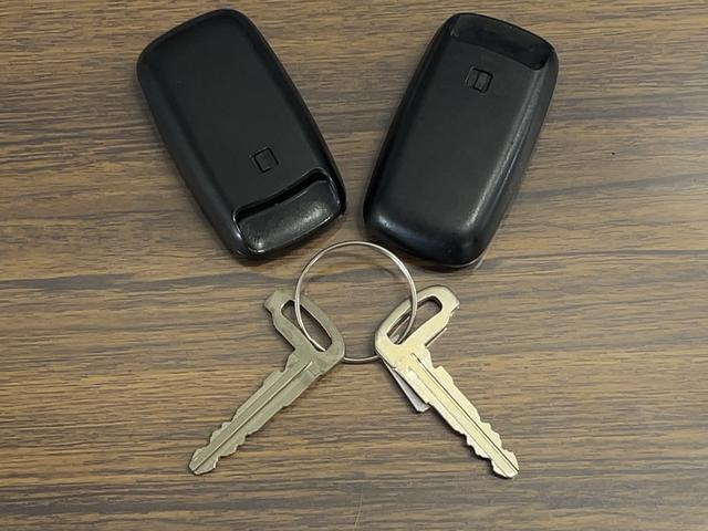 タフトG ダーククロムベンチャーダイハツ認定中古車l電動パーキングブレーキlクルーズコントロールlシートヒーターlLEDヘッドライトlキーフリーlオートエアコンlコーナーセンサーlスマートアシストl保証/整備付(茨城県)の中古車