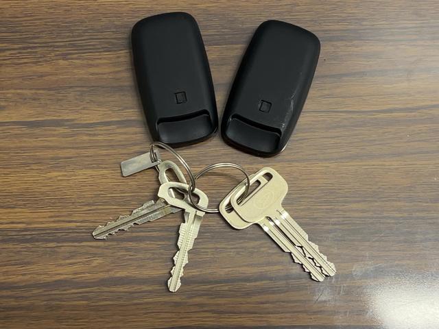ハイゼットトラックハイルーフダイハツ認定中古車lCVTl4WDlABSlエアバッグlエアコンlパワーステアリングlディスプレイオーディオlバックカメラlコーナーセンサーlスマートアシストl横滑り防止機能l保証/整備付(茨城県)の中古車