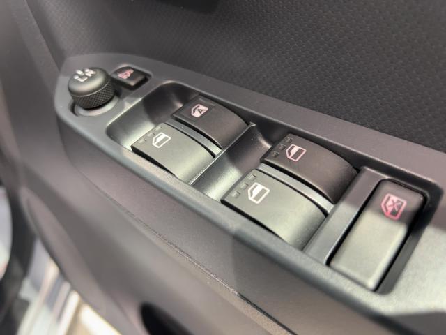 ミライースX SAIIIダイハツ認定中古車lLEDヘッドライトlキーレスエントリーlABSlエアバッグlコーナーセンサーlエアコンlスマートアシストlオートハイビームl横滑り防止機能lアイドリングストップl保証/整備付(茨城県)の中古車