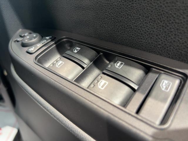 タントカスタムＲＳリミテッドダイハツ認定中古車ｌＣＶＴｌターボｌ革ハンドルｌクルーズコントロールｌ両側電動スライドドアｌコーナーセンサーｌシートヒーターｌスマートアシストｌキーフリーシステムｌプッシュボタンスタートｌ保証／整備付（茨城県）の中古車