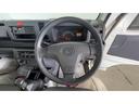 ５速マニュアル　エアコン　パワステ　ＡＭ／ＦＭラジオ（茨城県）の中古車