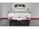 ５速マニュアル　エアコン　パワステ　ＡＭ／ＦＭラジオ（茨城県）の中古車