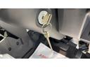 ダイハツ認定中古車ｌＣＶＴｌ４ＷＤｌＨｉ−Ｌｏｗ切り替えｌＡＢＳｌ荷台ライトｌエアバッグｌエアコンｌコーナーセンサーｌスマートアシストｌ保証／整備付（茨城県）の中古車