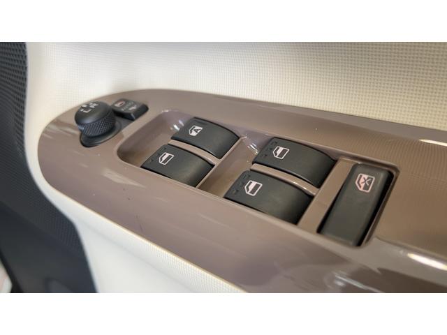 ムーヴキャンバスXリミテッドメイクアップ SAIIダイハツ認定中古車l純正ナビlパノラマモニターlスマートアシストlキーフリーlシートヒーターlエアバッグlオートエアコンl保証/整備付(茨城県)の中古車
