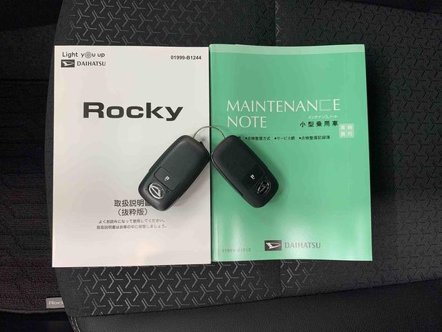 ロッキープレミアムＧ　２ＷＤＬＥＤヘッドライト・プッシュボタンスタート・アイドリングストップ・オートライト・オートマチックハイビーム・オートエアコン・シートヒーター・クルーズコントロール・パノラマモニター（群馬県）の中古車