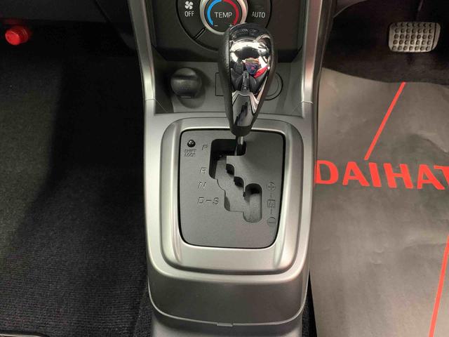 コペンセロLEDヘッドライト・プッシュボタンスタート・オートエアコン・電動オープンカー(群馬県)の中古車