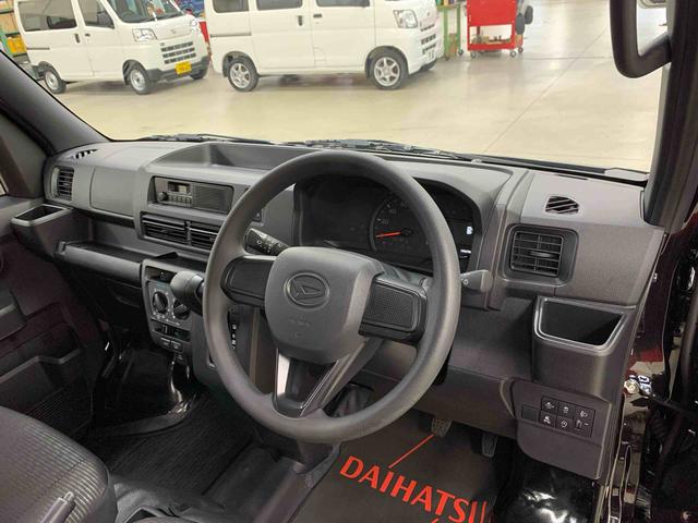 ハイゼットカーゴDX 2WD両側スライドドア・LEDヘッドライト・オートライト・オートマチックハイビーム・AMFMラジオ・マニュアルエアコン・キーレスエントリー・アイドリングストップ・スマートアシスト(群馬県)の中古車