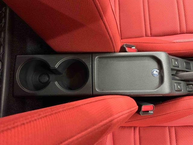 コペンローブ　２ＷＤオープンカー・ＬＥＤヘッドライト・プッシュスタートボタン・アイドリングストップ・センターカップホルダー・オートエアコン・電動格納式ドアミラー（群馬県）の中古車