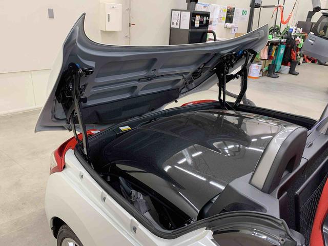 コペンローブ　２ＷＤオープンカー・ＬＥＤヘッドライト・プッシュスタートボタン・アイドリングストップ・センターカップホルダー・オートエアコン・電動格納式ドアミラー（群馬県）の中古車