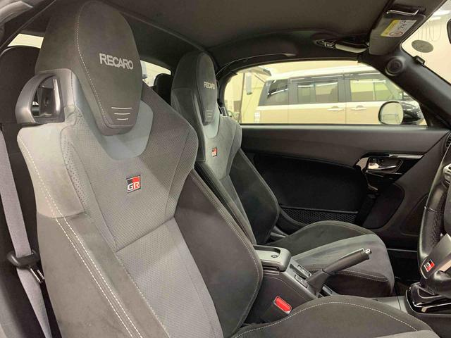 コペンＧＲ　スポーツ　２ＷＤ５速ＭＴ・ＬＥＤヘッドライト・プッシュスタートボタン・オートエアコン・ＥＴＣ（群馬県）の中古車