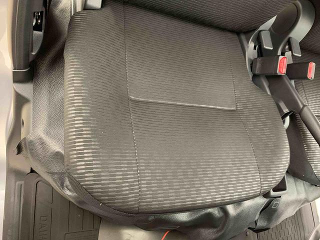 ハイゼットカーゴDX 2WDオートライト・オートマチックハイビーム・キーレスエントリー・アイドリングストップ・AMFMラジオ・マニュアルエアコン・水平格納式リヤシート・スマートアシスト(群馬県)の中古車