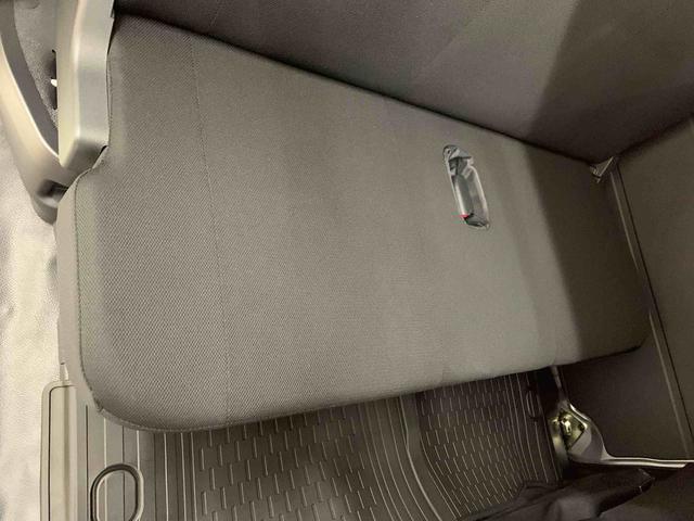 ハイゼットカーゴDX 2WDオートライト・オートマチックハイビーム・キーレスエントリー・アイドリングストップ・AMFMラジオ・マニュアルエアコン・水平格納式リヤシート・スマートアシスト(群馬県)の中古車