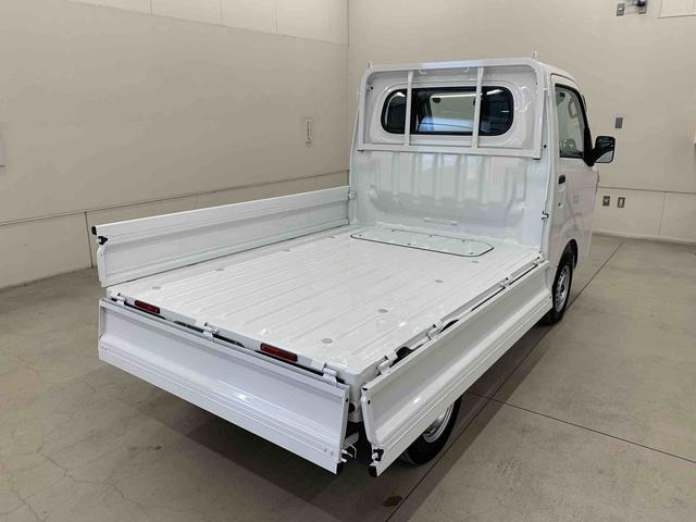 ハイゼットトラックスタンダード 4WDオートライト・オートマチックハイビーム・AMFMラジオ・キーレスエントリー・アイドリングストップ・マニュアルエアコン・スマートアシスト(群馬県)の中古車