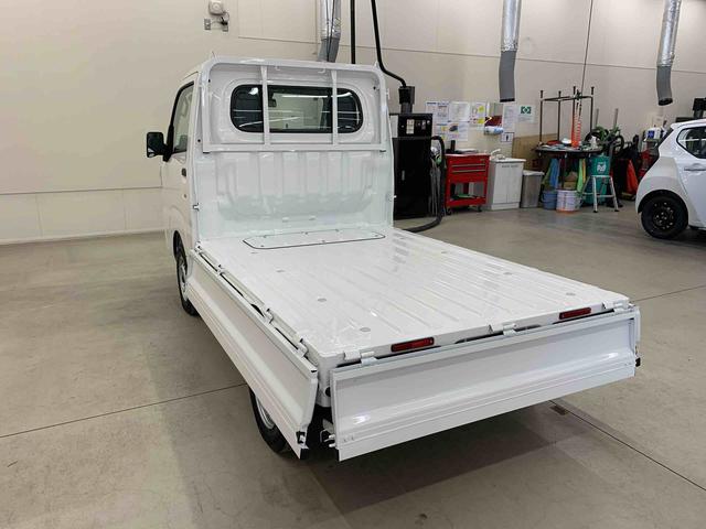 ハイゼットトラックスタンダード 4WDオートライト・オートマチックハイビーム・AMFMラジオ・キーレスエントリー・アイドリングストップ・マニュアルエアコン・スマートアシスト(群馬県)の中古車