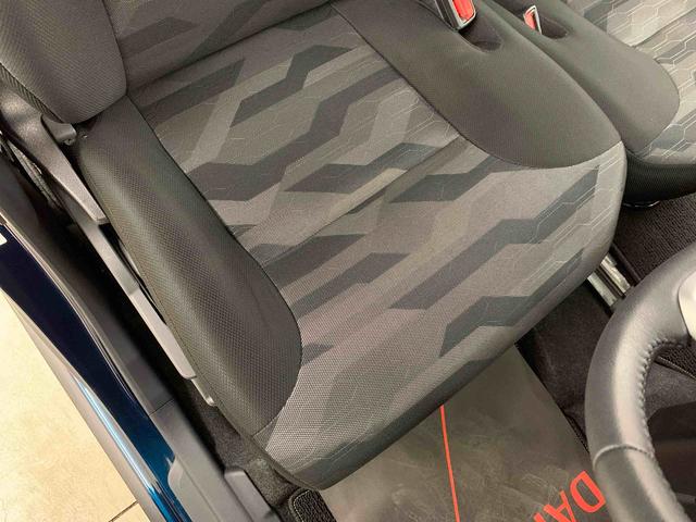 タントファンクロスターボ 2WD両側電動スライドドア・LEDヘッドライト・ディスプレイオーディオ・バックカメラ・シートヒーター・スマートアシスト・アイドリングストップ・プッシュボタンスタート・オートライト・オートマチックハイビーム(群馬県)の中古車