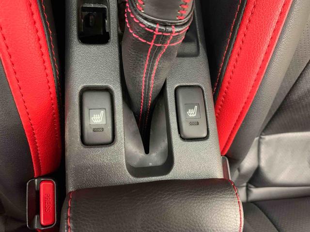 コペンセロ　Ｓ　２ＷＤオープンカー・５速ＭＴ・ＬＥＤヘッドライト・オートライト・プッシュスタートボタン・オートエアコン（群馬県）の中古車