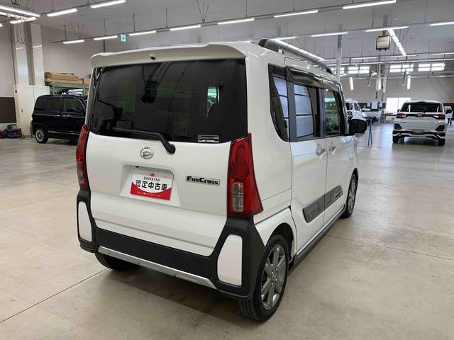 タントファンクロスターボ 2WDLEDヘッドライト 運転席助手席シートヒーター 両側電動スライドドア 電動パーキングブレーキ オートエアコン バックカメラ プッシュボタンスタート キーフリー オートライト スマートアシスト(群馬県)の中古車