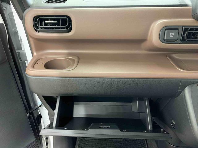 ムーヴキャンバスセオリーＧ　２ＷＤ　走行３６９１キロＬＥＤヘッドライト　オートライト　シートヒーター　スマートアシスト　両側電動スライドドア　アイドリングストップ　プッシュボタンスタート　バックカメラ　電動パーキングブレーキ　オートエアコン（群馬県）の中古車