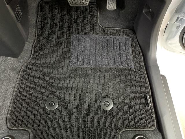 ムーヴＲＳ　２ＷＤ両側電動スライドドア・ナビ・ＬＥＤヘッドライト・オートライト・オートマチックハイビーム・プッシュスタートボタン・アイドリングストップ・オートエアコン・電動パーキングブレーキ・スマートアシスト（群馬県）の中古車