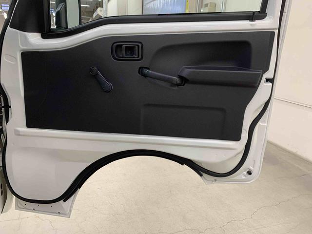 ハイゼットトラックスタンダード　４ＷＤオートライト・オートマチックハイビーム・ＡＭＦＭラジオ・キーレスエントリー・アイドリングストップ・マニュアルエアコン・スマートアシスト（群馬県）の中古車