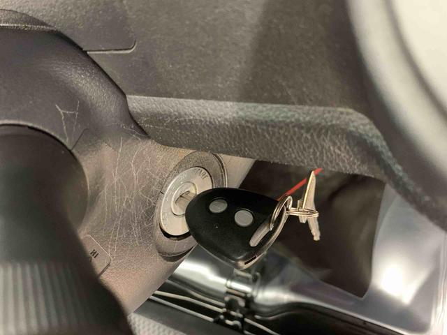 ハイゼットトラックＥＸＴ　４ＷＤ５速ＭＴ・ＣＤチューナー・キーレスエントリー・マニュアルエアコン（群馬県）の中古車