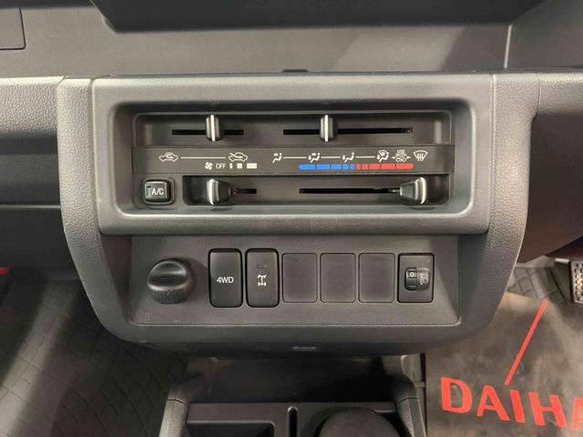 ハイゼットトラックＥＸＴ　４ＷＤ５速ＭＴ・ＣＤチューナー・キーレスエントリー・マニュアルエアコン（群馬県）の中古車
